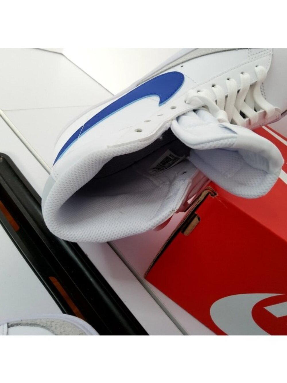 Nike Blazer Mid '77 (GS) White Laser Blue Yellow Ochre Kids Athletic Sneaker13.5 - Picture 8 of 9